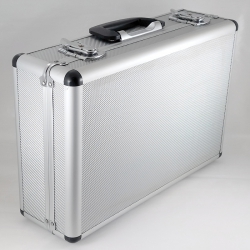 Aluminiowa walizka na nadajnik (średnia) [262] – Q-Model